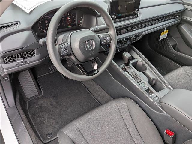 New 2025 Honda Accord SE image 3