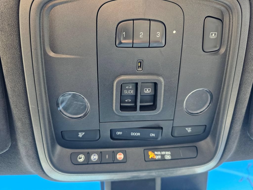 Used 2018 Cadillac XTS Platinum AWD/4WD image 32