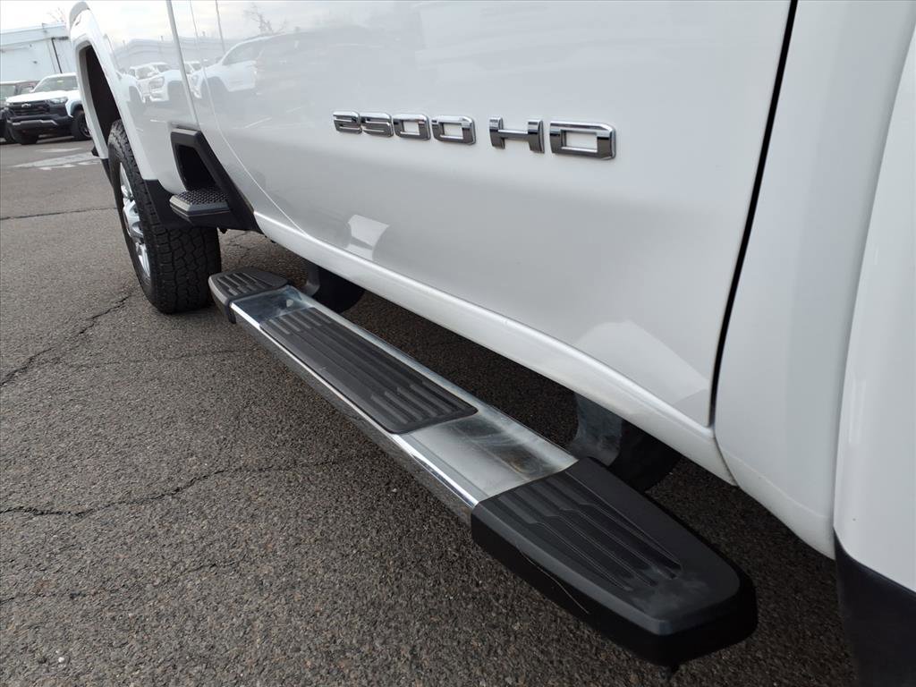 Used 2022 GMC Sierra 2500 SLE w/ SLE Convenience Package image 12