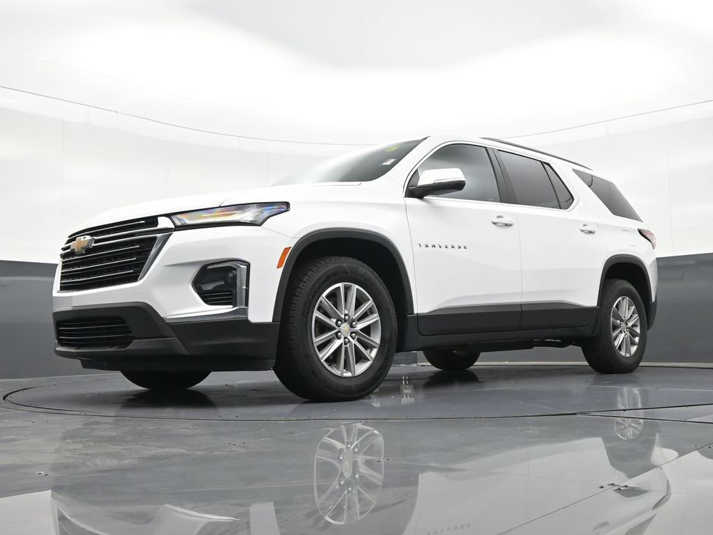 Used 2023 Chevrolet Traverse LT image 24