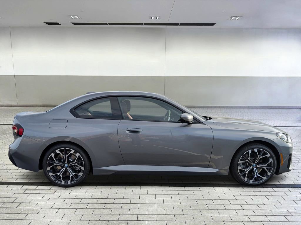 Used 2026 BMW 230i xDrive Coupe w/ Premium Package image 6
