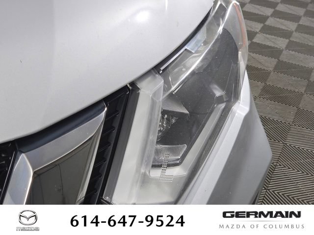 Used 2017 Nissan Rogue S w/ S Appearance Package AWD/4WD image 14