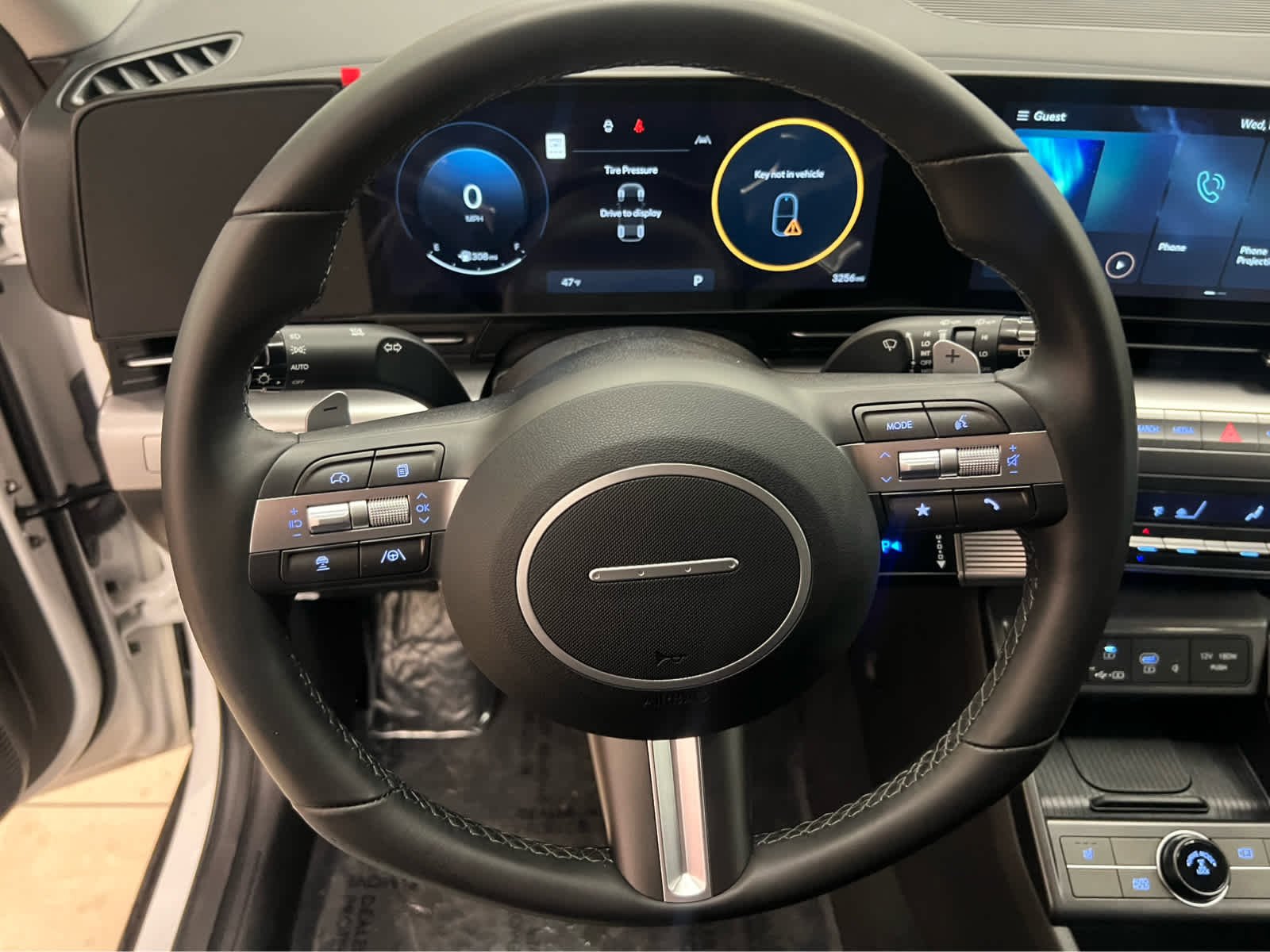 New 2026 Hyundai Kona SEL Premium image 25