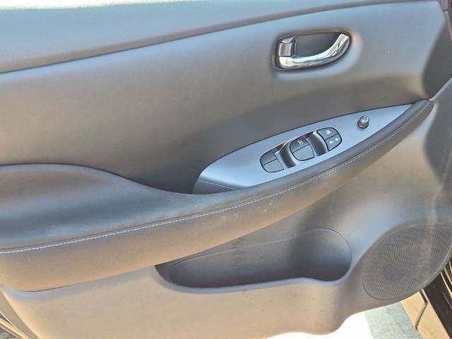 Certified 2025 Nissan Leaf S FWD image 16
