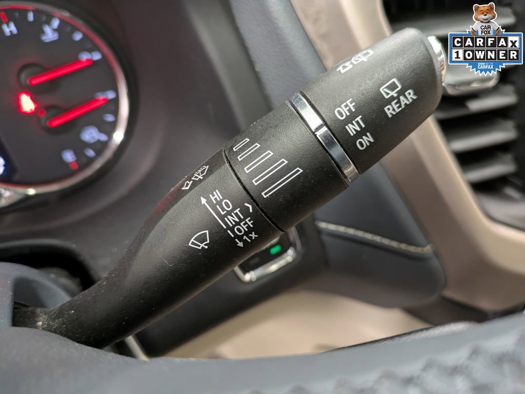Used 2023 GMC Acadia Denali w/ Denali Technology Package image 18