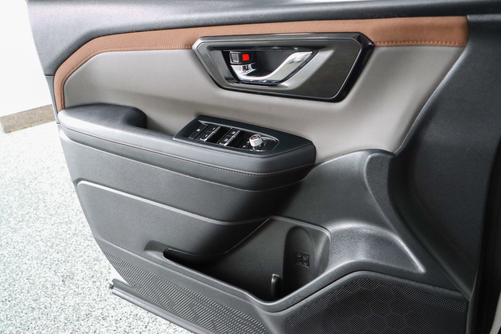 Used 2025 Subaru Forester Sport image 22