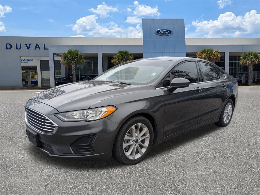 Used 2020 Ford Fusion SE image 8