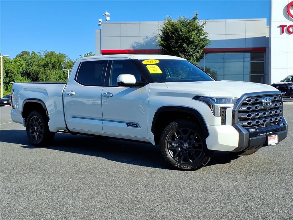 Used 2025 Toyota Tundra Platinum AWD/4WD image 2