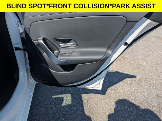 Used 2025 Mercedes-Benz CLA 250 4MATIC image 31