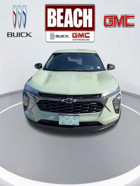 Used 2024 Chevrolet Trax RS w/ Driver Confidence Package image 12