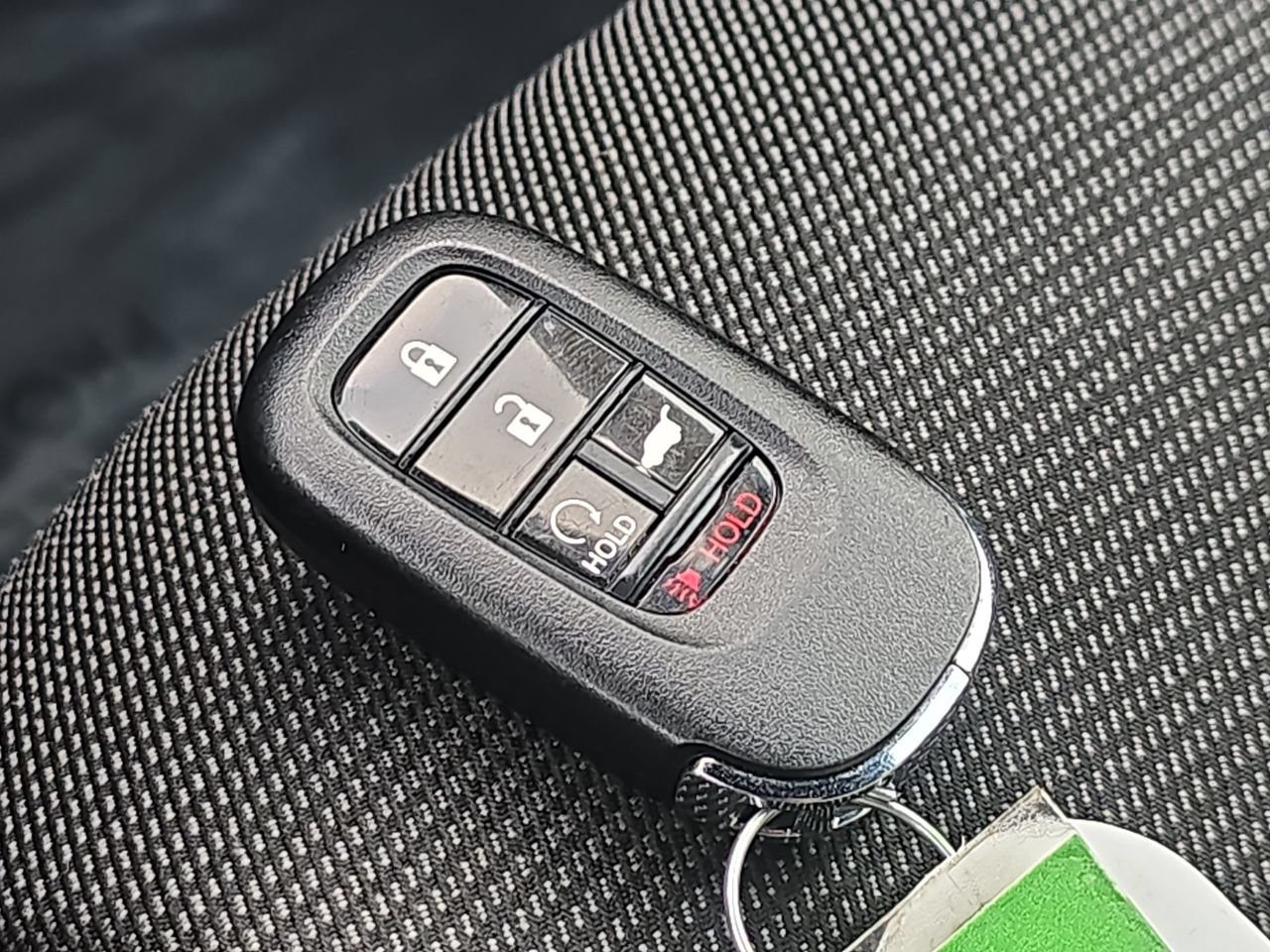 Used 2025 Honda Pilot Sport image 34
