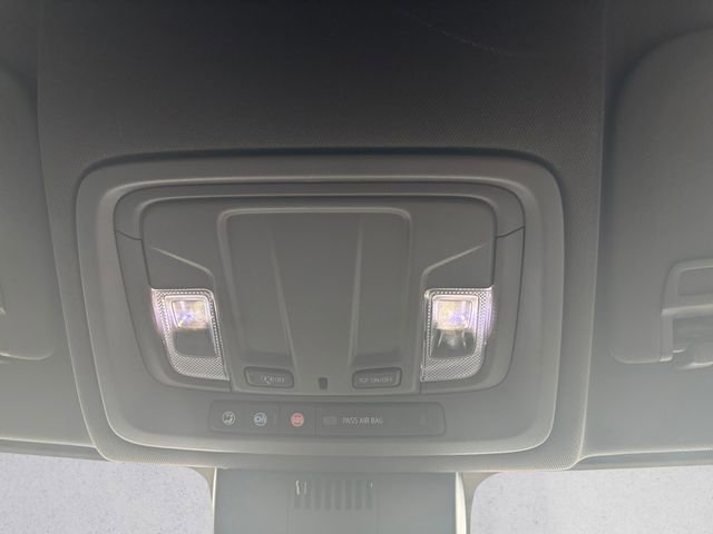 Used 2023 Chevrolet Silverado 1500 LT image 17