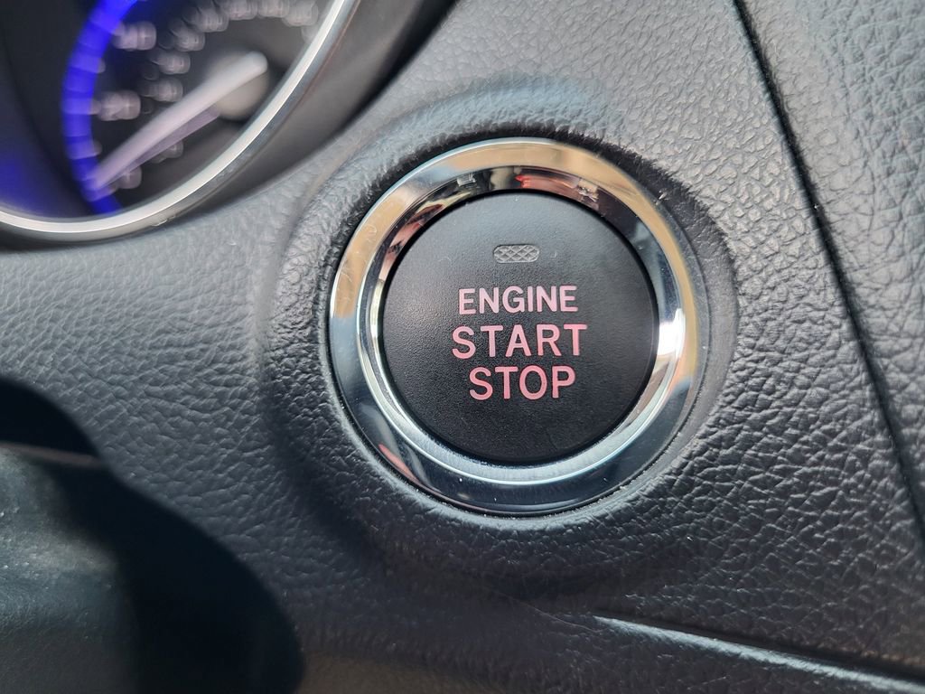 Used 2016 Subaru Outback 3.6R Limited image 26