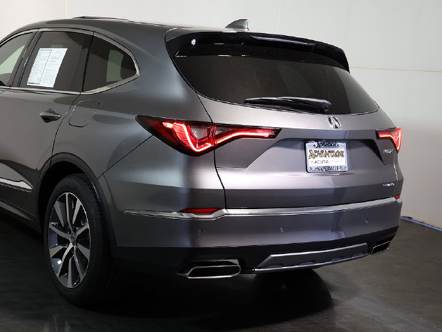 Certified 2026 Acura MDX w/ Technology Package AWD/4WD image 11