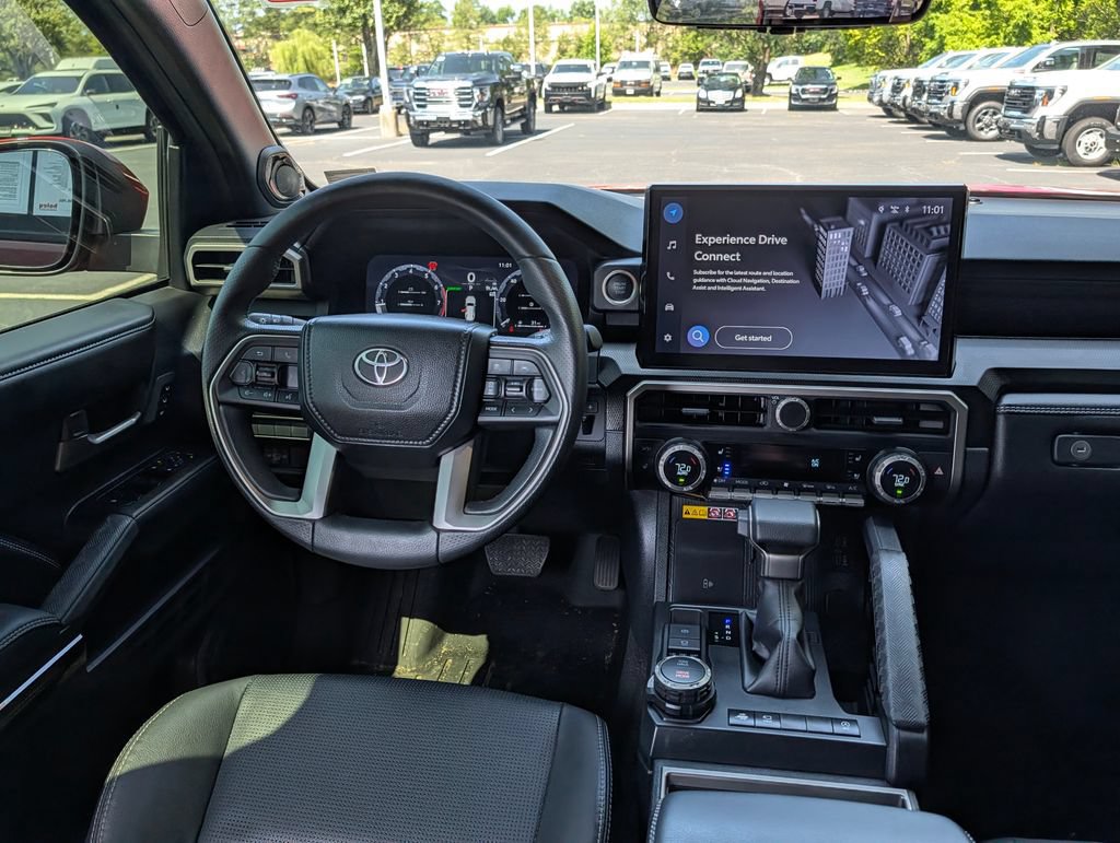 Used 2025 Toyota 4Runner Limited w/ Tow Technology Package AWD/4WD image 11