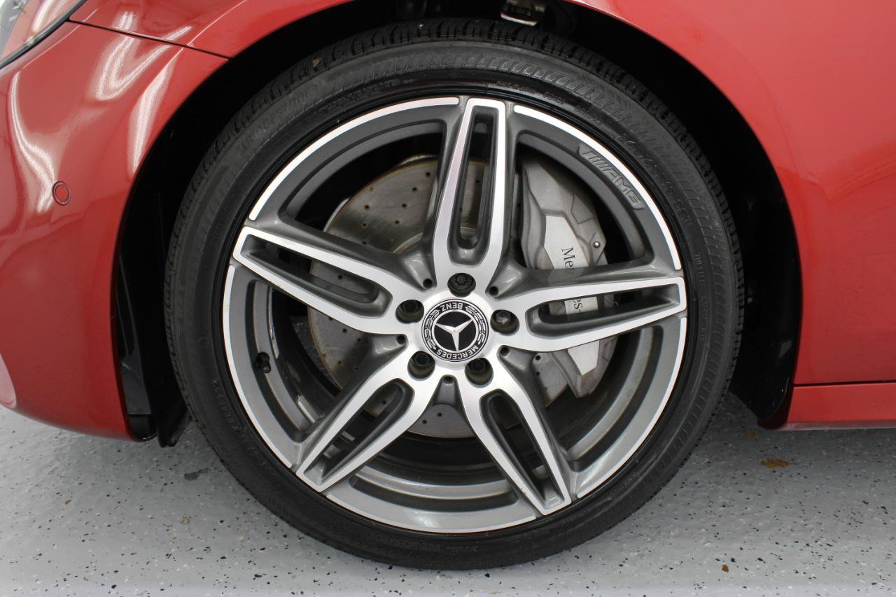 Used 2017 Mercedes-Benz E 300 image 77