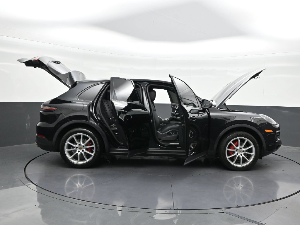 Used 2020 Porsche Cayenne AWD/4WD image 37
