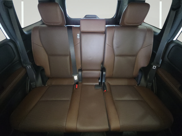 New 2027 Toyota Land Cruiser w/ Premium Package AWD/4WD image 27