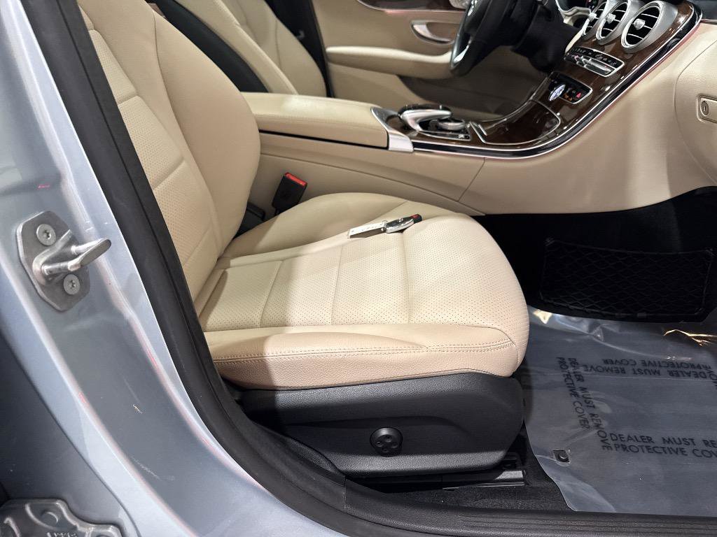 Used 2017 Mercedes-Benz C 300 Sedan image 57