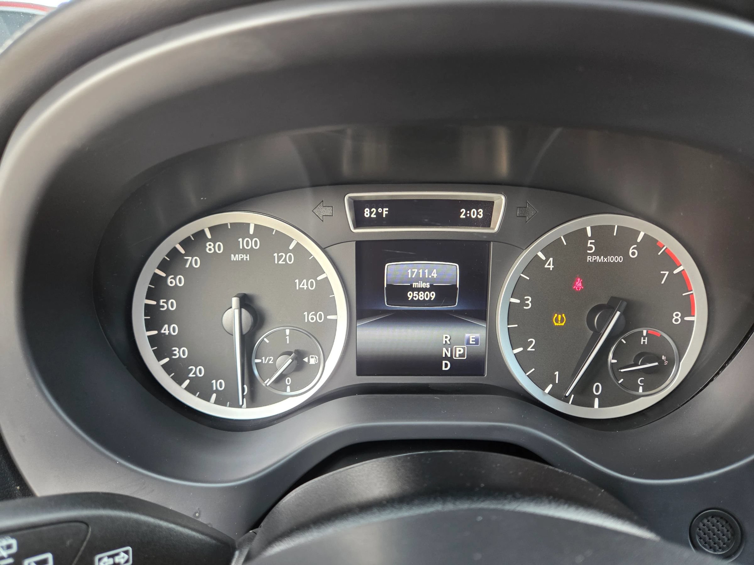 Used 2018 INFINITI QX30 AWD image 26