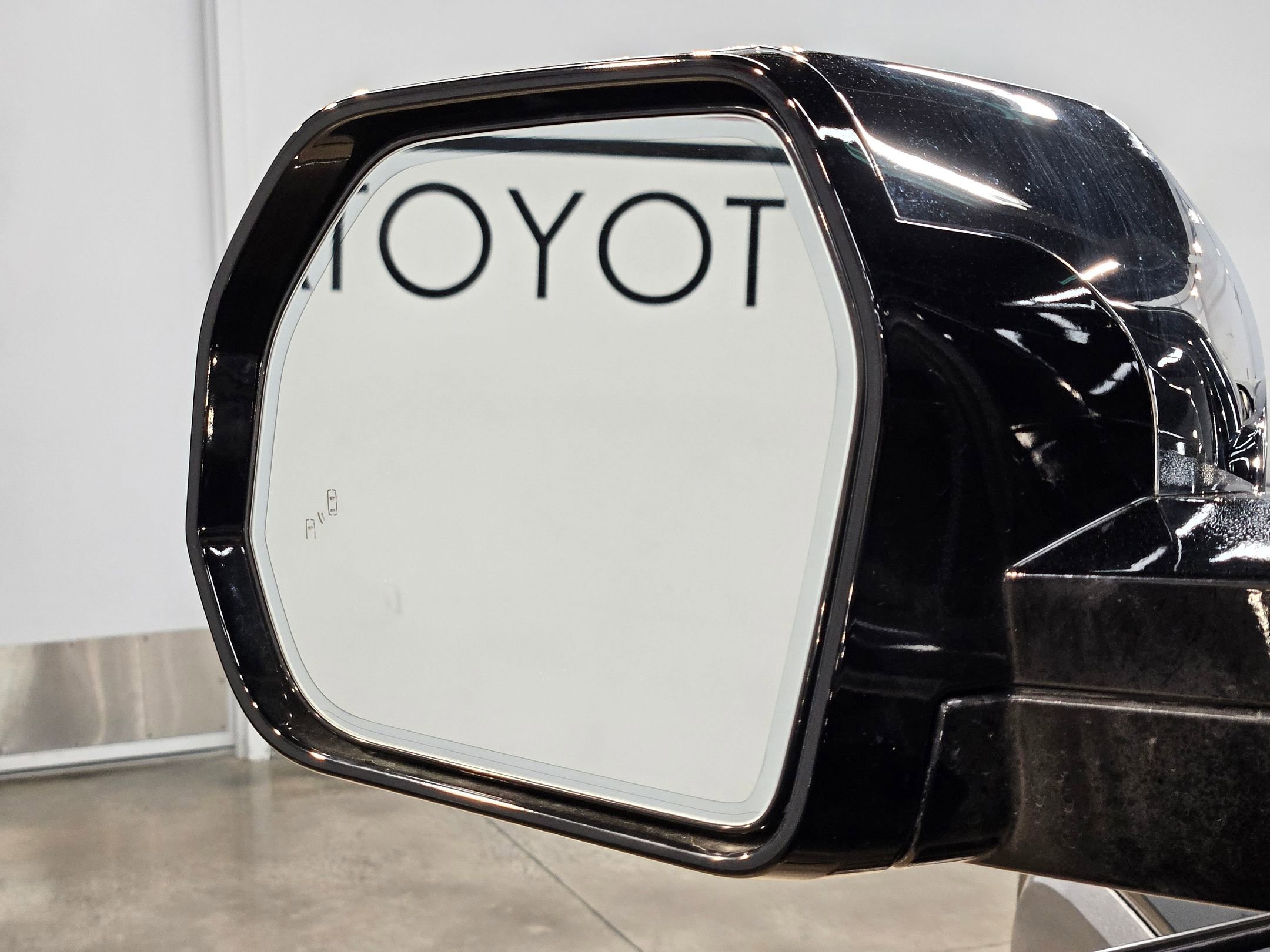 Used 2025 Toyota Tundra 1794 Edition image 22