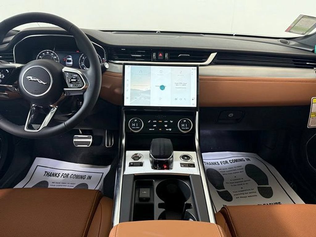 New 2024 Jaguar XF R-Dynamic SE AWD/4WD image 23