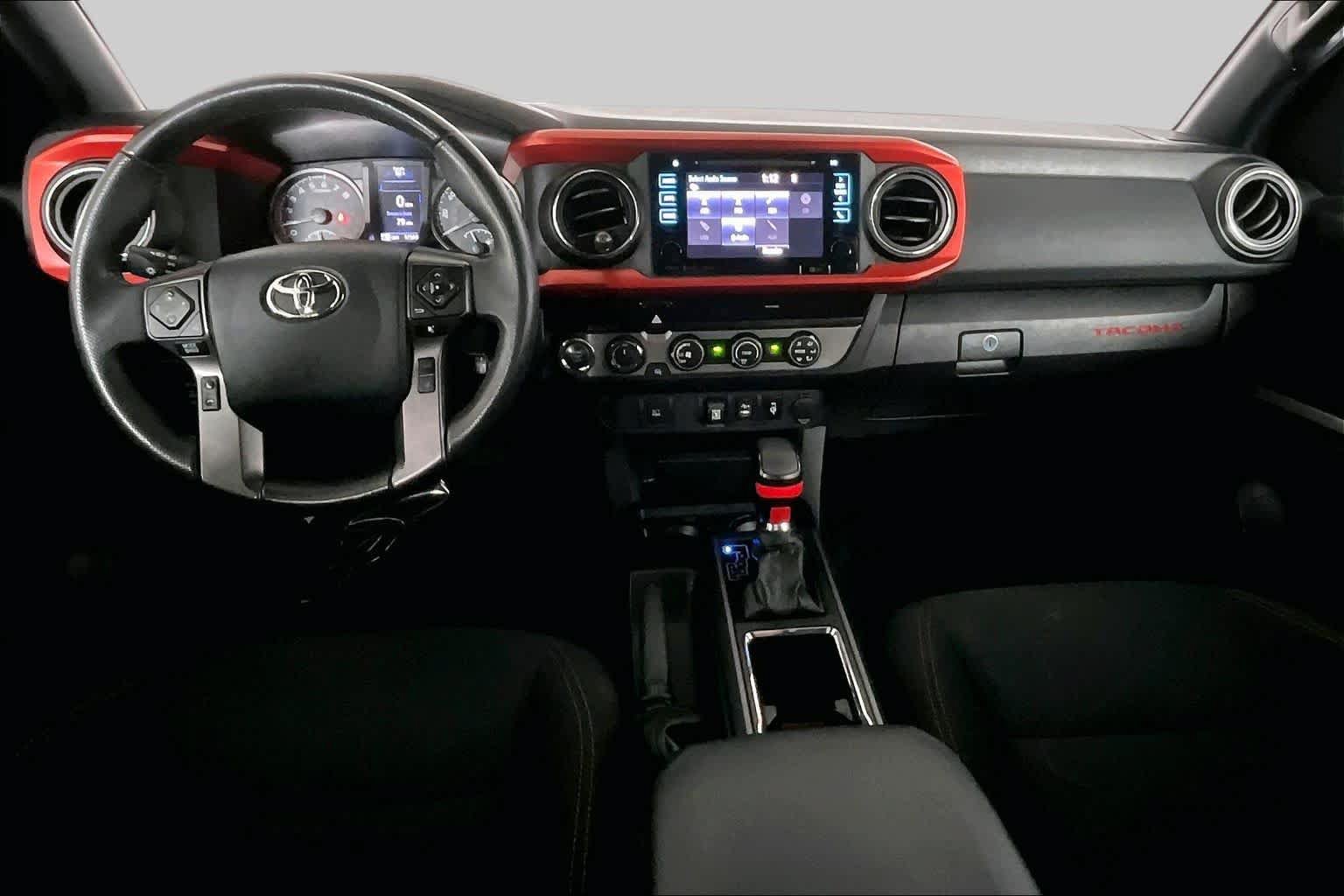 Used 2019 Toyota Tacoma TRD Off-Road AWD/4WD image 14
