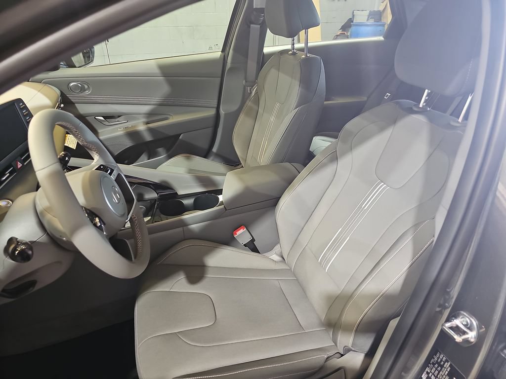 New 2026 Hyundai Elantra SEL Sport Premium FWD image 16
