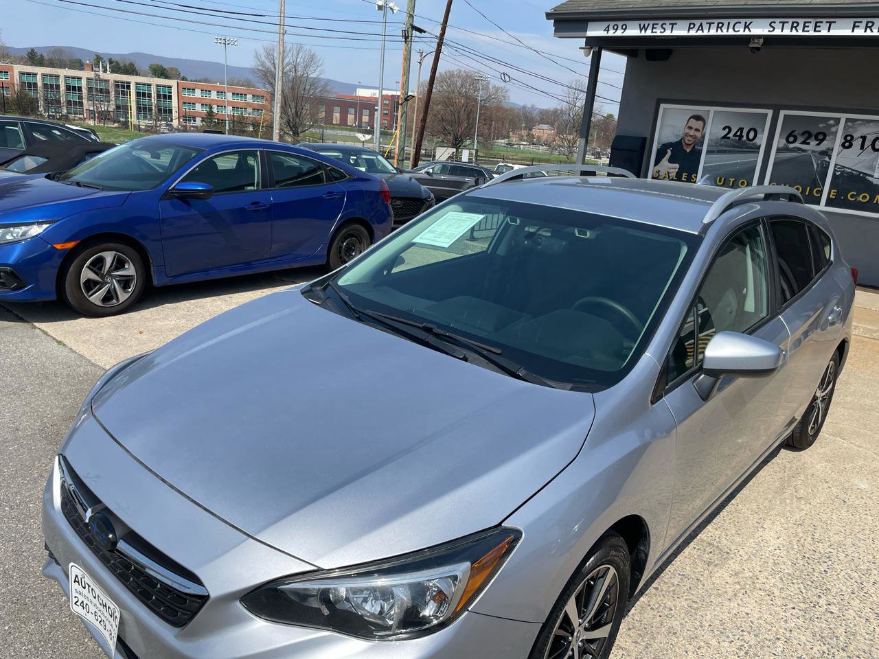 Used 2022 Subaru Impreza 2.0i Premium image 1