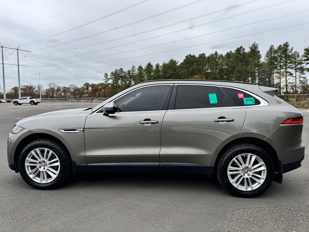 Used 2018 Jaguar F-PACE Prestige image 5