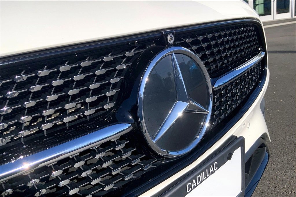 Used 2022 Mercedes-Benz E 450 4MATIC Sedan image 31