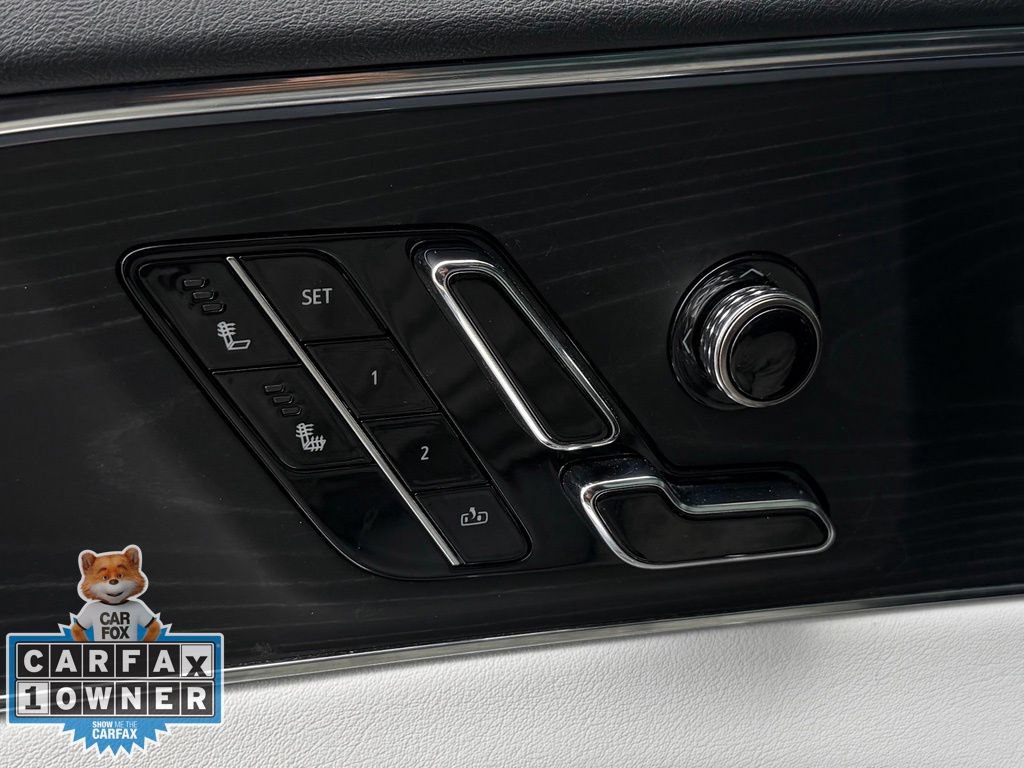 Used 2024 Cadillac Lyriq Luxury RWD image 28