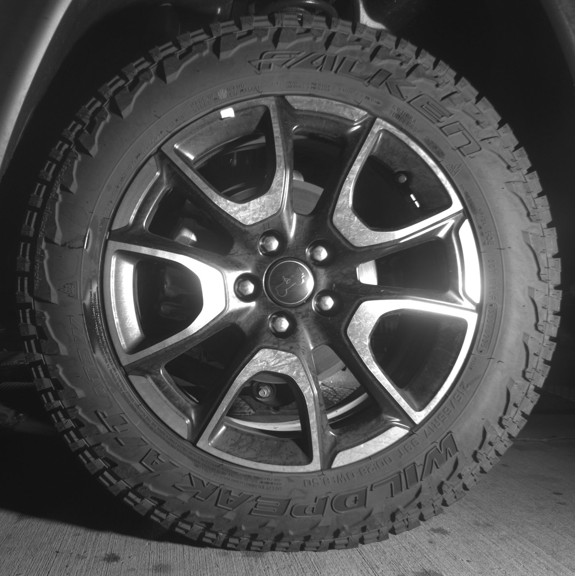 Used 2025 Jeep Compass Trailhawk AWD/4WD image 14