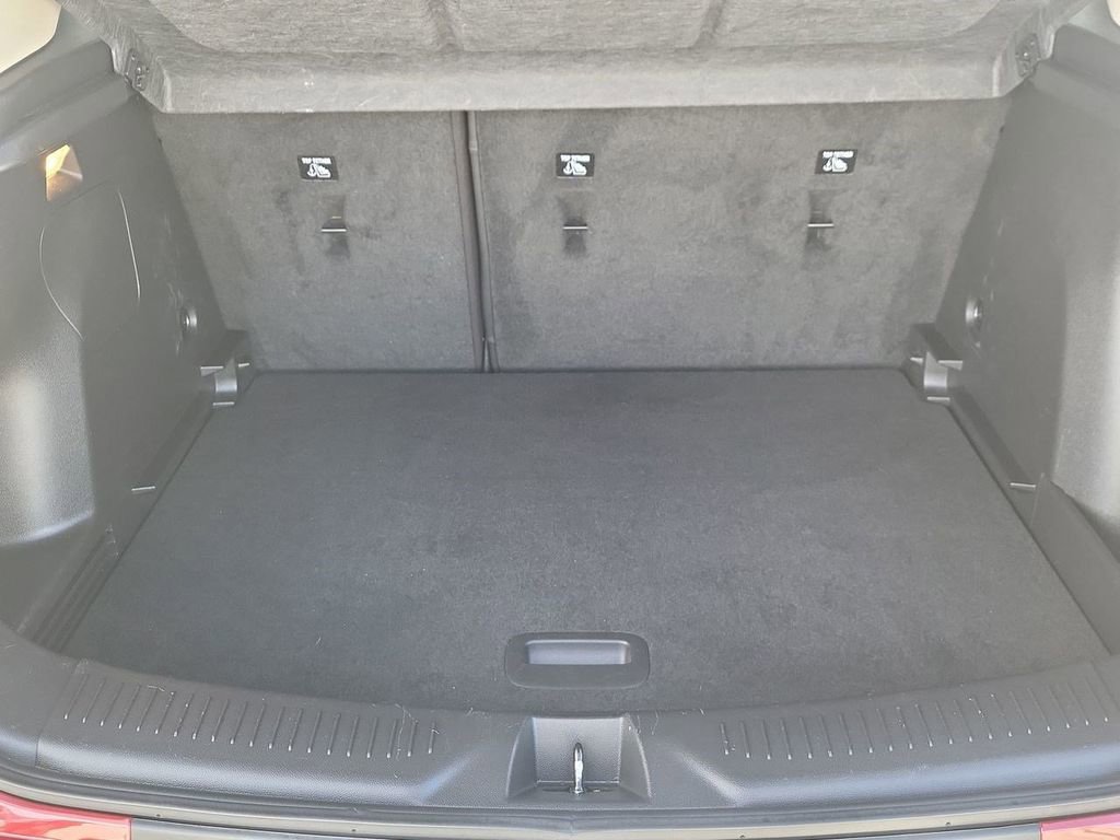 Certified 2020 Buick Encore GX Select w/ Experience Buick Package image 33