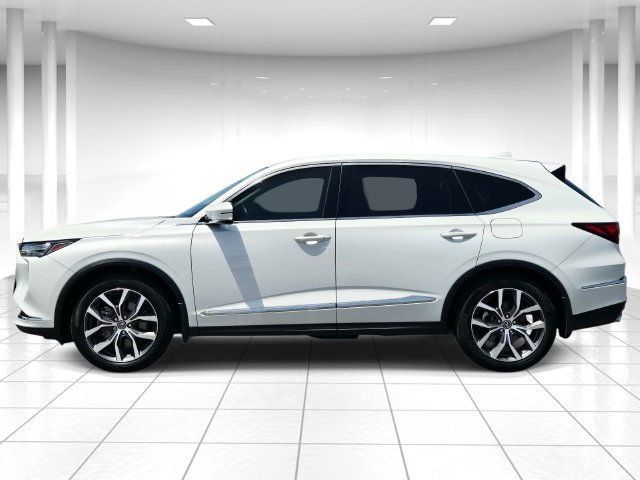 Used 2022 Acura MDX w/ Technology Package AWD/4WD image 2