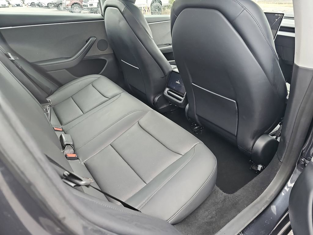 Used 2024 Tesla Model 3 Standard Range image 13