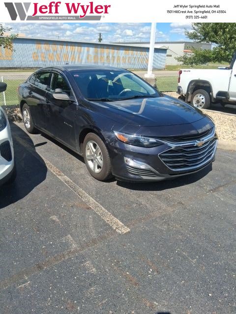 Used 2022 Chevrolet Malibu LS FWD image 1