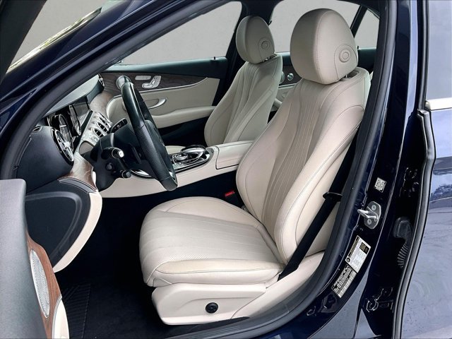 Used 2017 Mercedes-Benz E 300 image 27