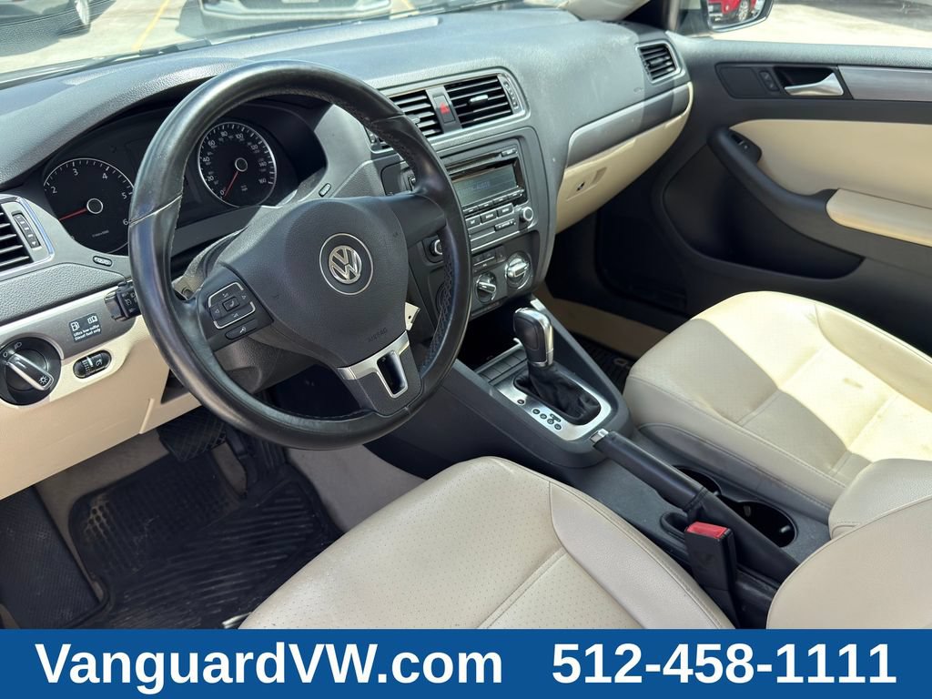 Used 2013 Volkswagen Jetta TDI FWD image 8