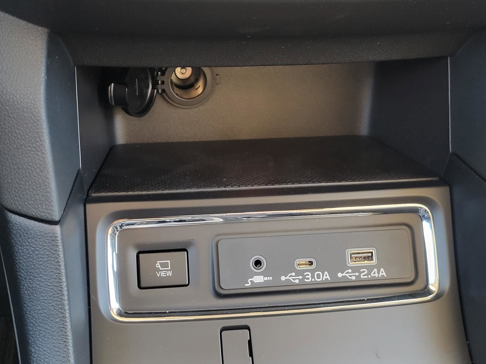 New 2026 Subaru Ascent Limited image 12