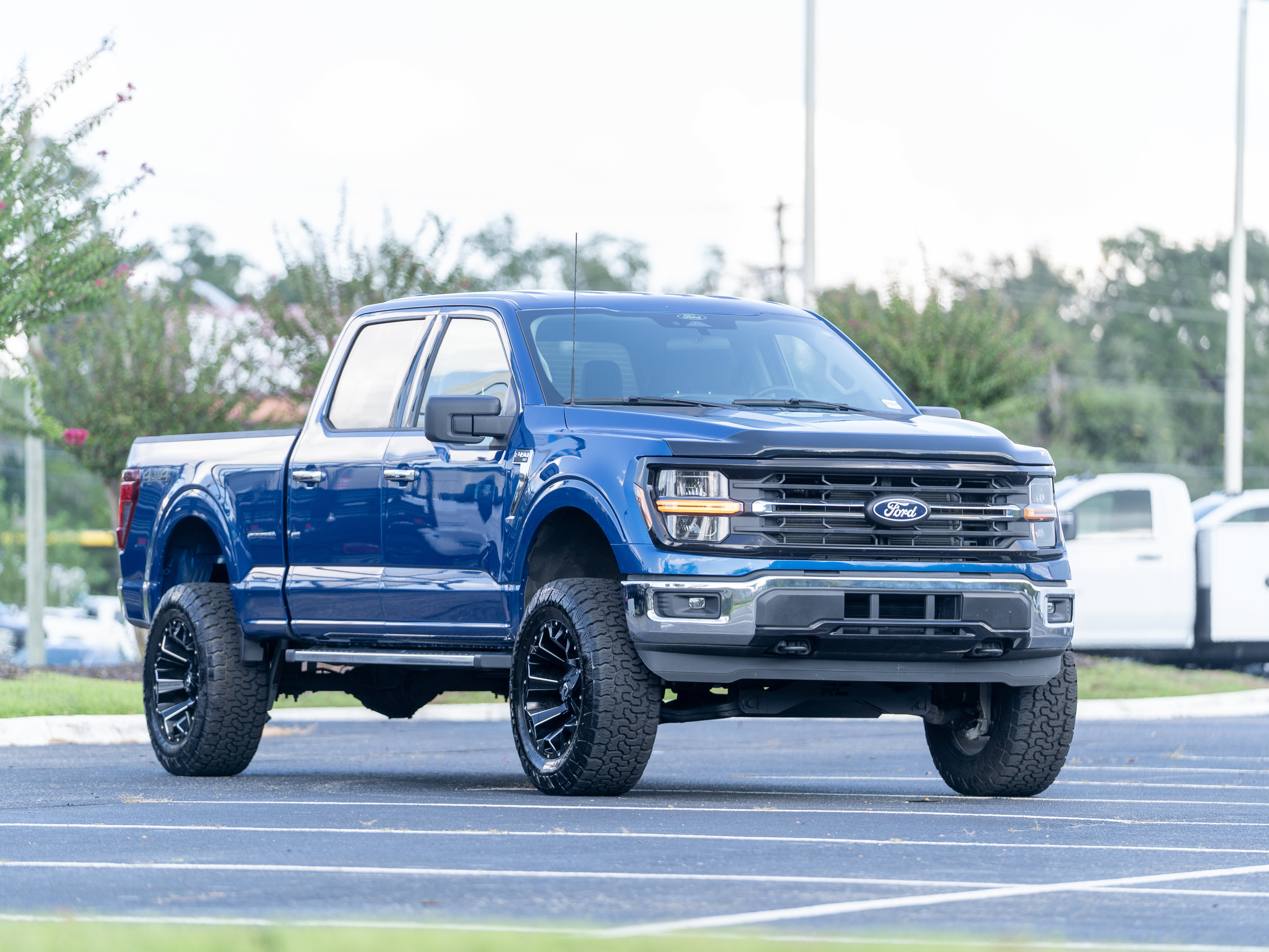 Used 2025 Ford F150 XLT w/ Equipment Group 301A Standard AWD/4WD image 37