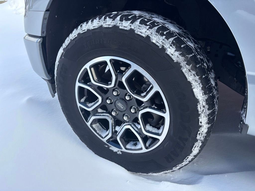 Used 2022 Ford F150 XLT w/ Equipment Group 302A High image 10