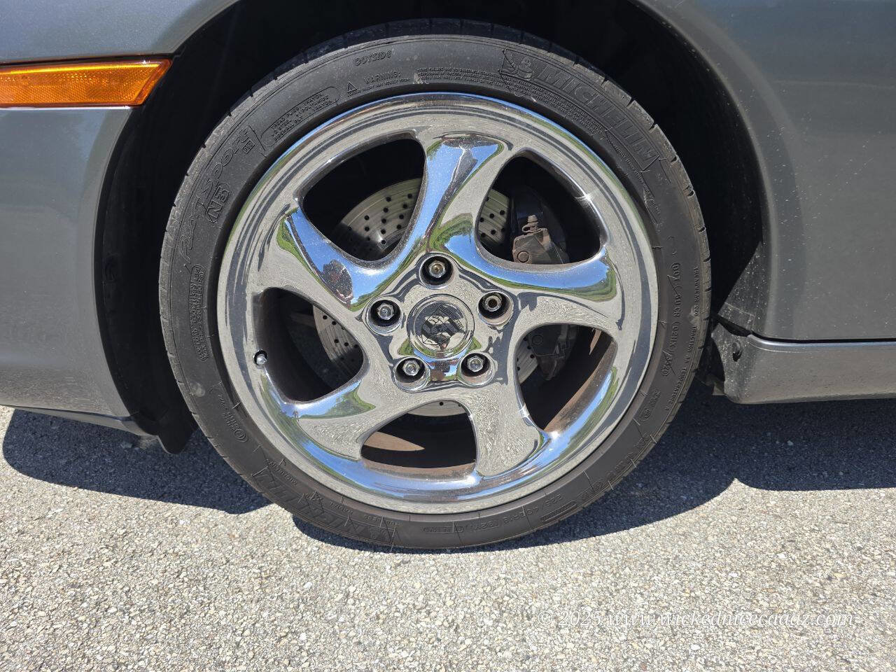 Used 2004 Porsche 911 Carrera image 37