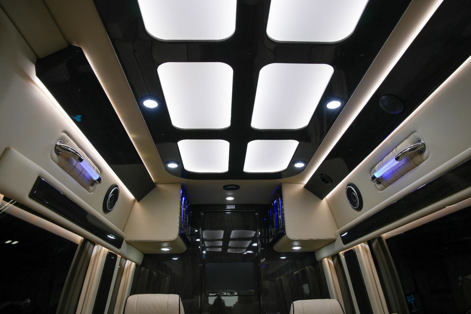 Used 2020 Mercedes-Benz Sprinter 3500 image 49