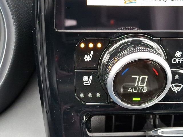 Used 2025 Toyota Highlander Platinum image 24