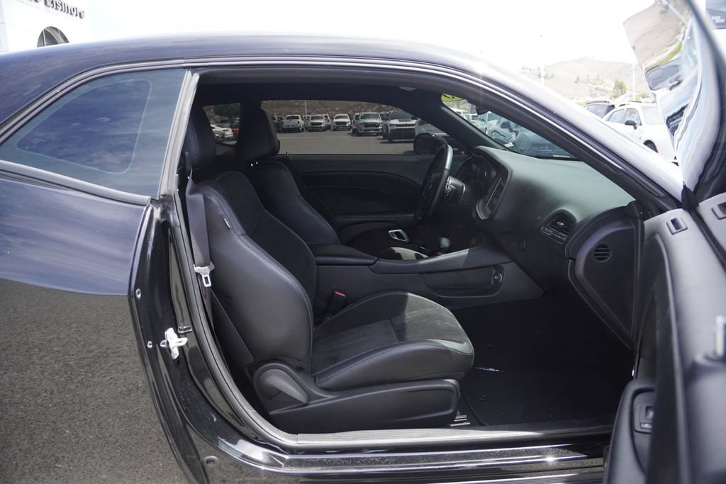 Used 2023 Dodge Challenger GT w/ Plus Package RWD image 31