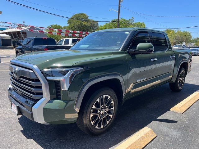 Used 2022 Toyota Tundra Limited image 3