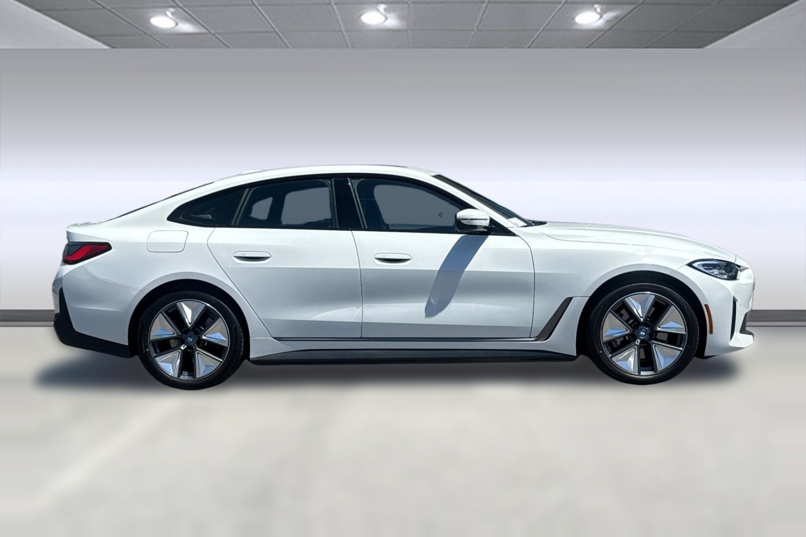 Certified 2023 BMW i4 eDrive35 w/ Premium Package RWD image 7