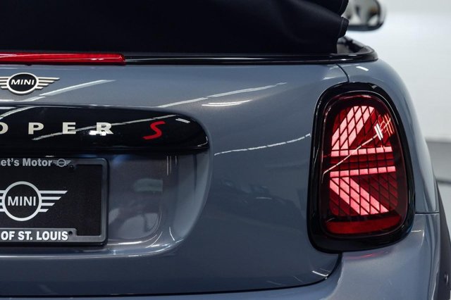 Certified 2026 MINI Cooper S FWD image 8