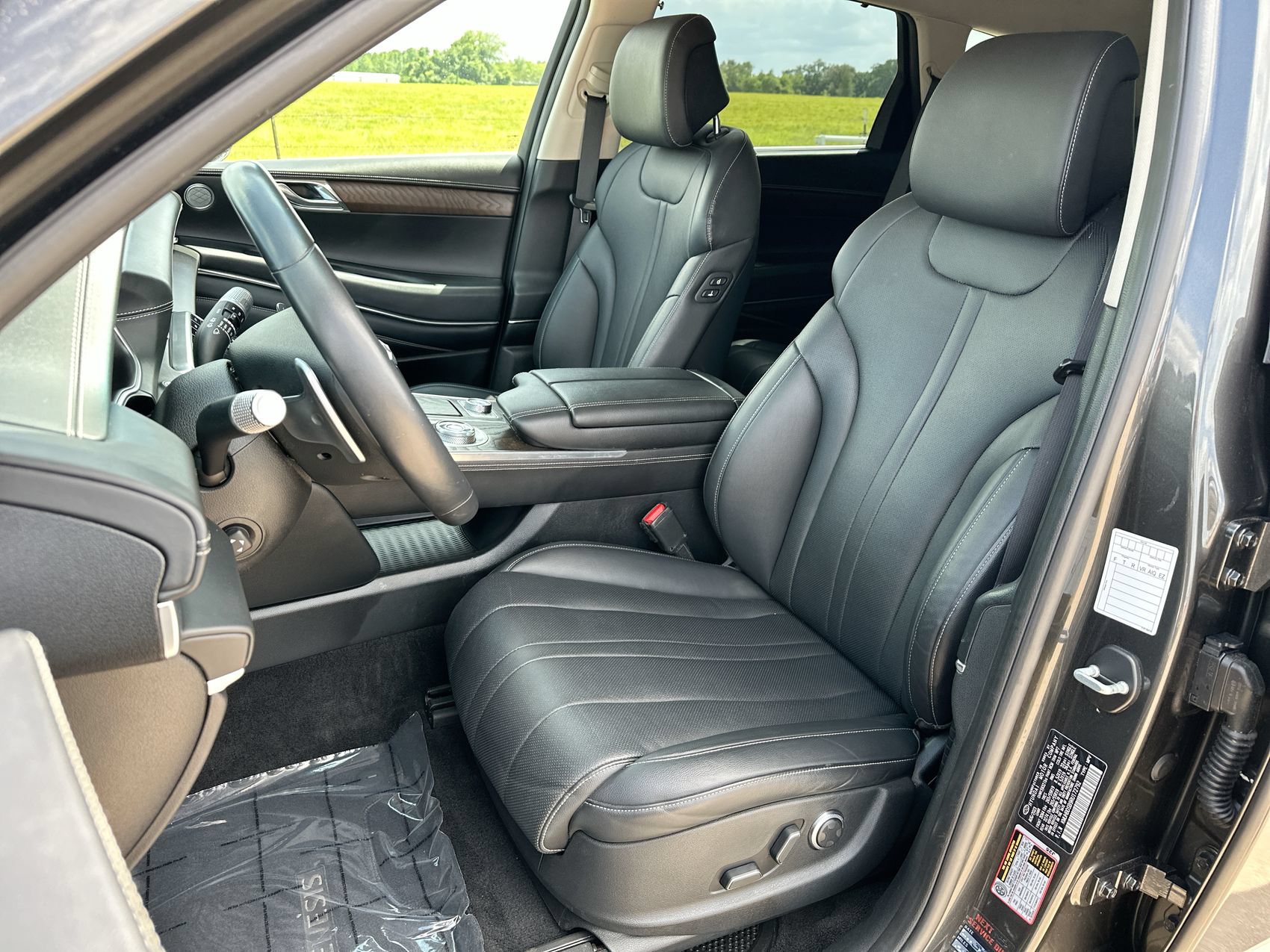 Used 2024 Genesis GV80 2.5T AWD/4WD image 11